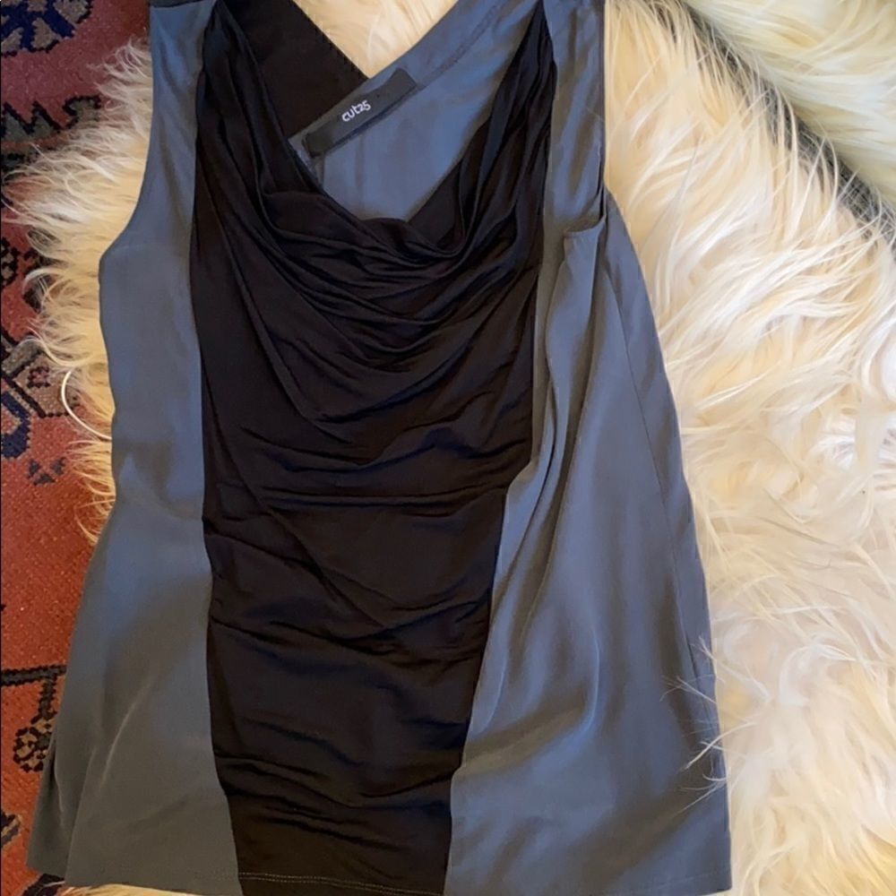 Cut25 Slate colored silk top - Picture 5 of 9